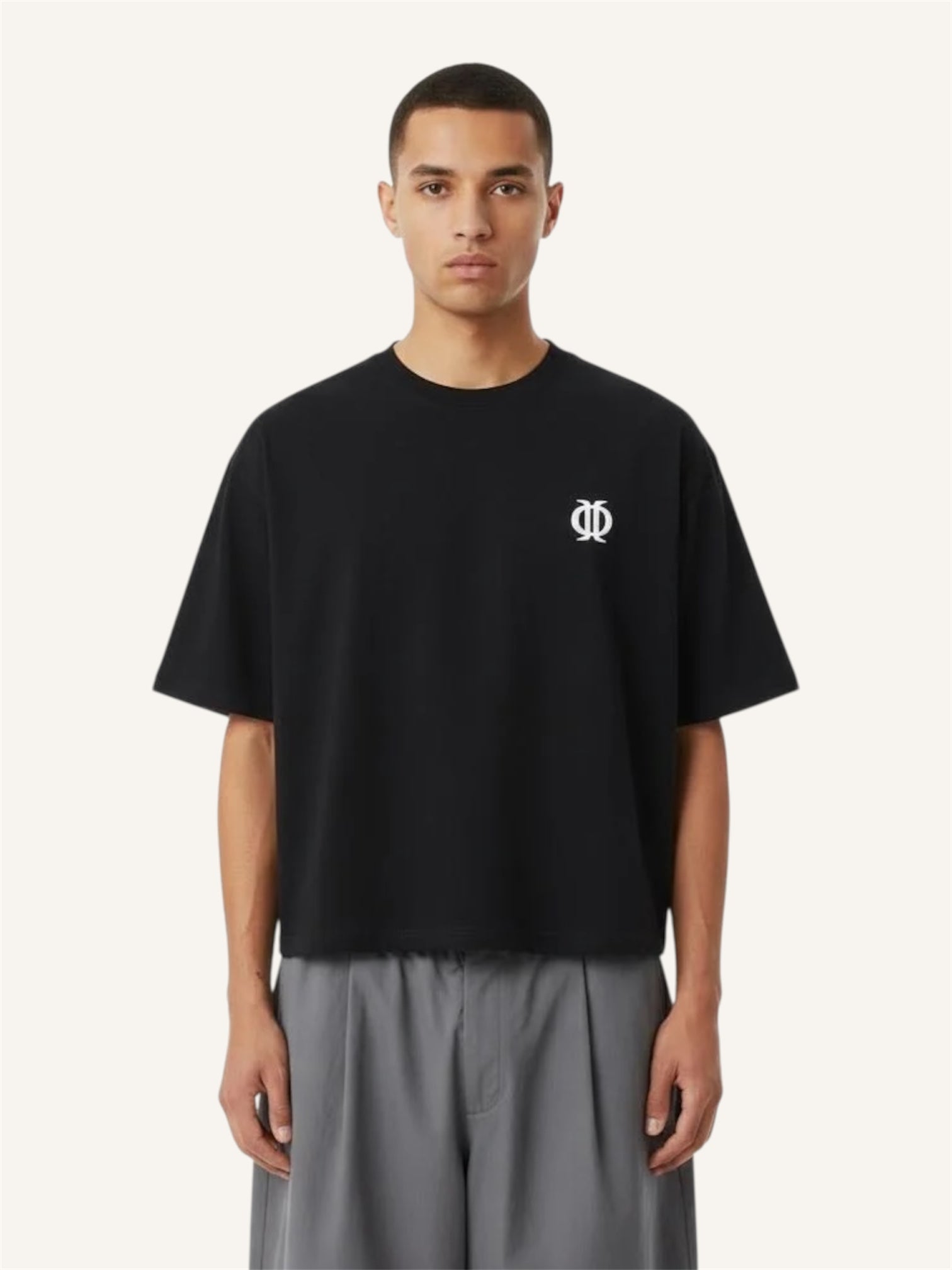 Icon logo unisex black tee